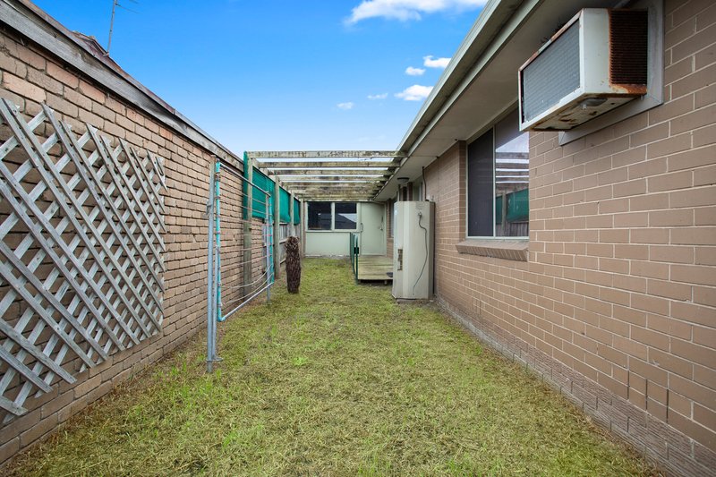 Photo - 1/301 Warrigal Road, Cheltenham VIC 3192 - Image 9