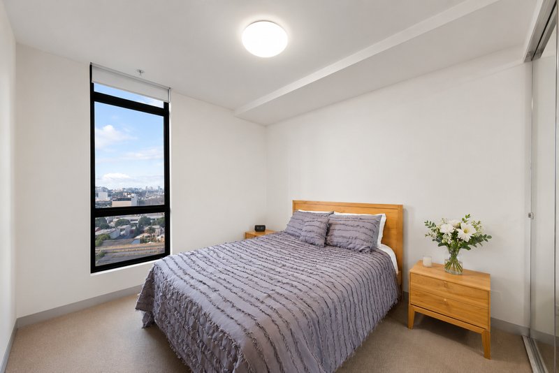 Photo - 1301/283 City Road, Southbank VIC 3006 - Image 3
