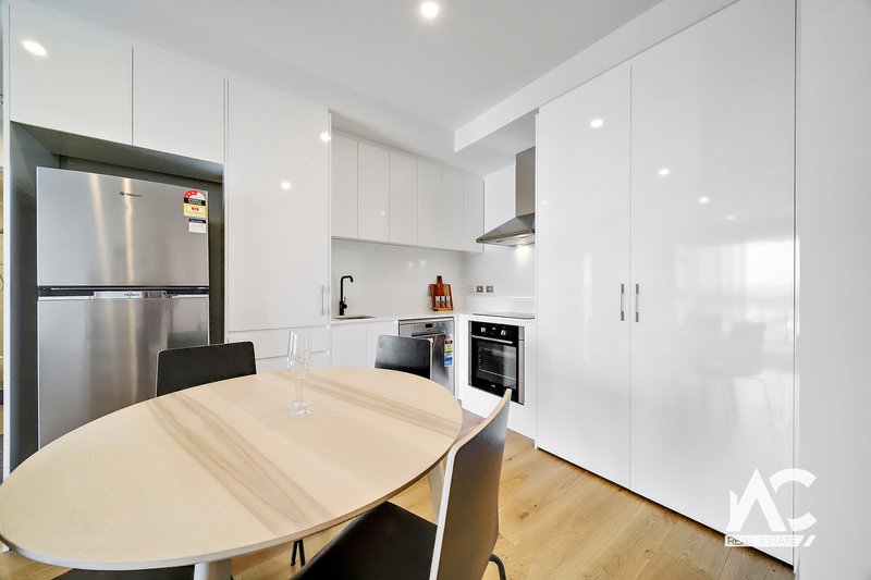 Photo - 1301/297 Pirie Street, Adelaide SA 5000 - Image 6