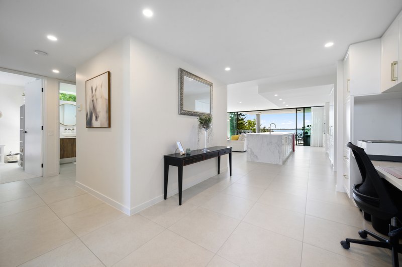 Photo - 1301/323 Bayview Street, Hollywell QLD 4216 - Image 4