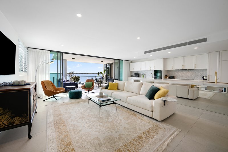 Photo - 1301/323 Bayview Street, Hollywell QLD 4216 - Image 9