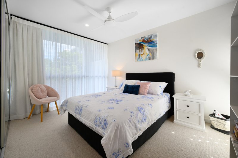 Photo - 1301/323 Bayview Street, Hollywell QLD 4216 - Image 17