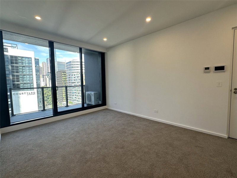 Photo - 1301/408 Spencer Street, West Melbourne VIC 3003 - Image 4