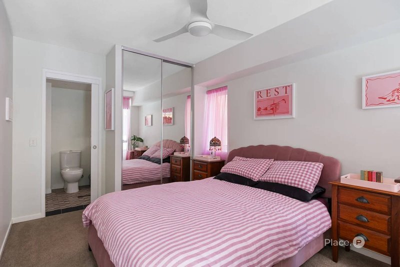 Photo - 1301/41 Blamey Street, Kelvin Grove QLD 4059 - Image 9