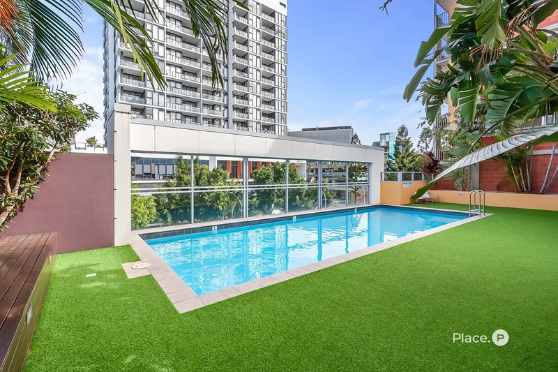 Photo - 1301/41 Blamey Street, Kelvin Grove QLD 4059 - Image 12