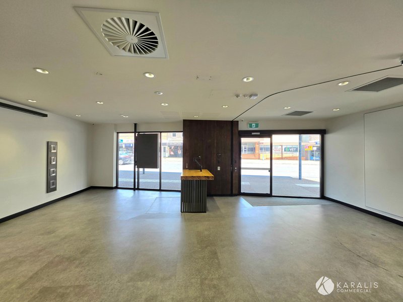 Photo - 1/302 Logan Road, Stones Corner QLD 4120 - Image 7