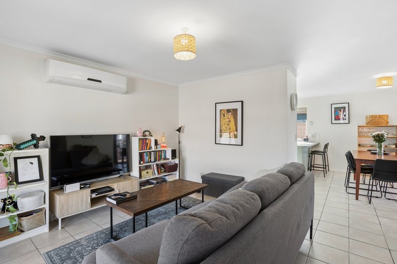 Photo - 1/302 Victoria Road, Largs North SA 5016 - Image 3