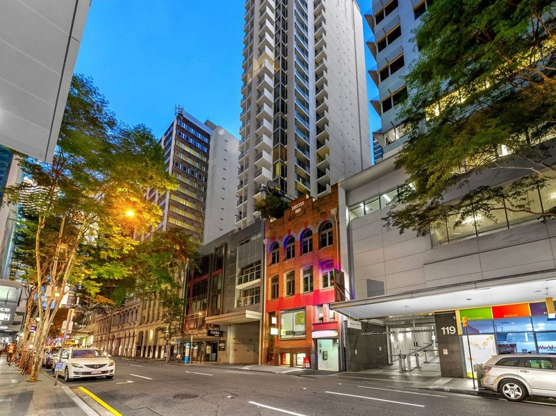 Photo - 1302/127 Charlotte Street, Brisbane City QLD 4000 - Image