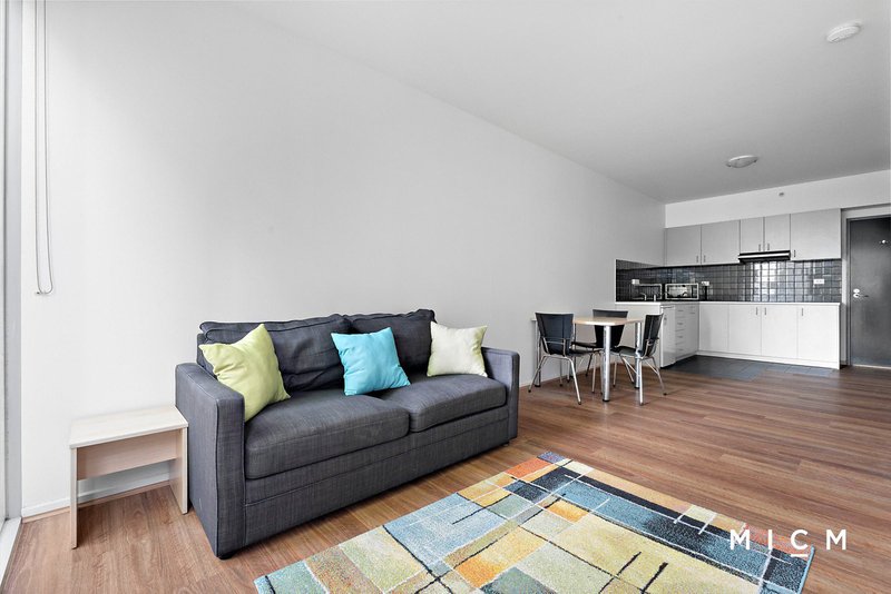 Photo - 1302/39 Lonsdale Street, Melbourne VIC 3000 - Image 2