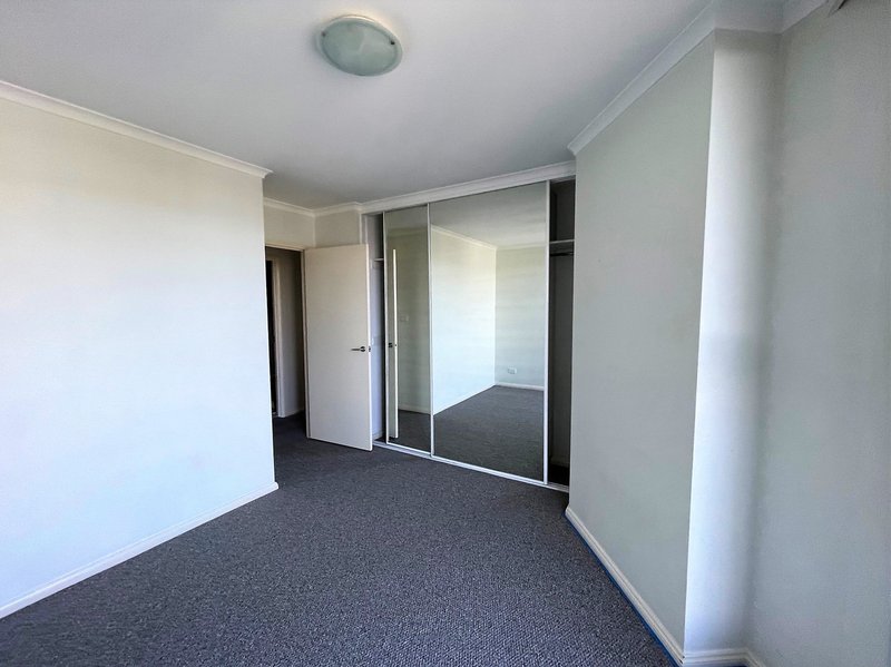 Photo - 1302/5 Keats Avenue, Rockdale NSW 2216 - Image 7