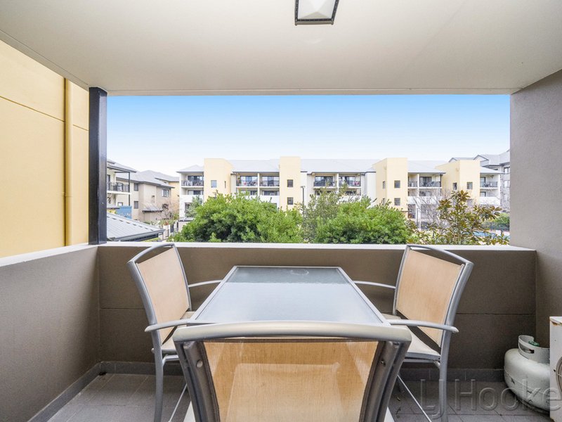 Photo - 130/250 Beaufort Street, Perth WA 6000 - Image 2