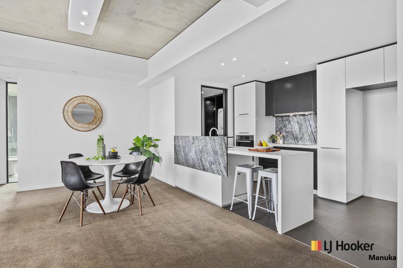 Photo - 1303/19 Marcus Clarke Street, City ACT 2601 - Image 4