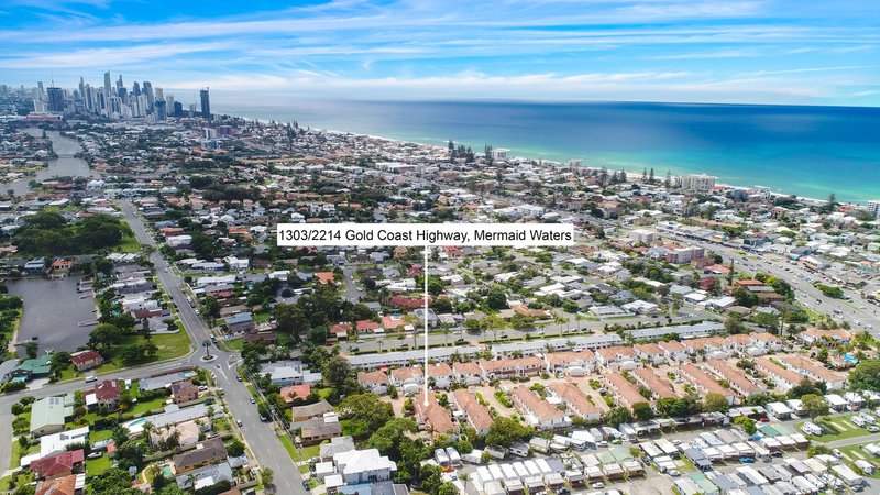 Photo - 1303/2214 Gold Coast Highway, Mermaid Waters QLD 4218 - Image 11