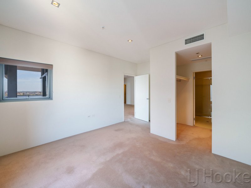 Photo - 1303/237 Adelaide Terrace, Perth WA 6000 - Image 15