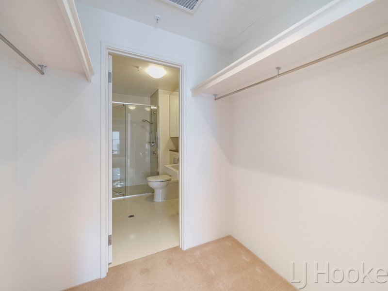 Photo - 1303/237 Adelaide Terrace, Perth WA 6000 - Image 16