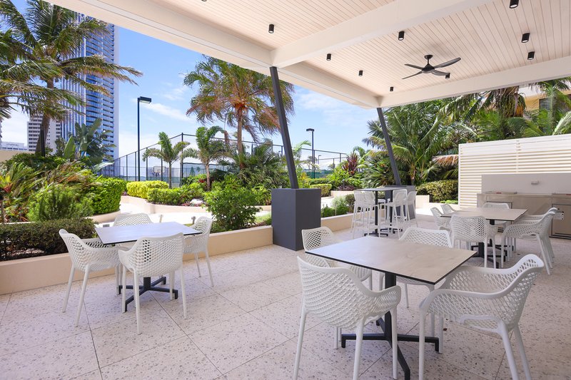 Photo - 1303/3 Hanlan Street, Surfers Paradise QLD 4217 - Image 12