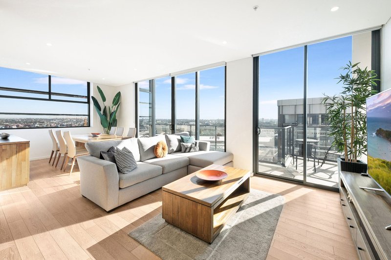 Photo - 1303A/7-9 Kent Road, Mascot NSW 2020 - Image 1