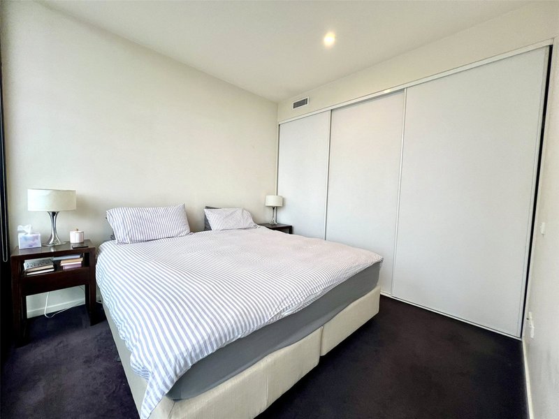 Photo - 1304/225 Elizabeth Street, Melbourne VIC 3000 - Image 7