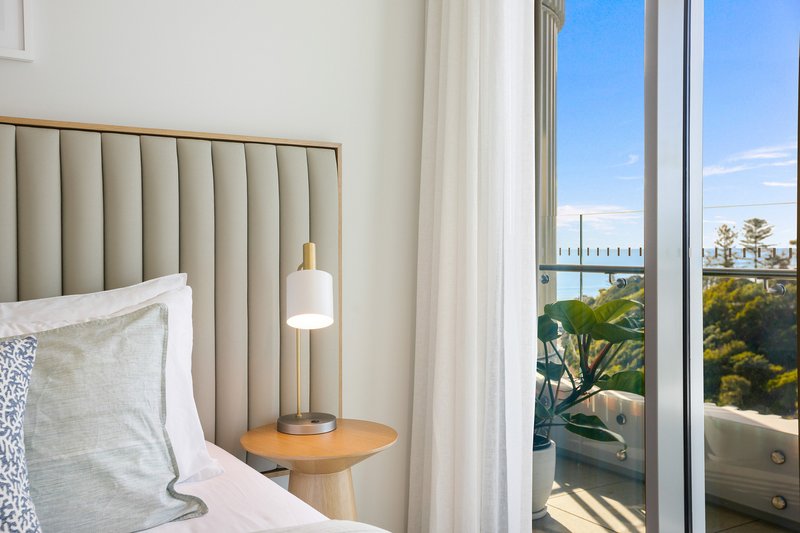 Photo - 1304/4 Miles Street, Coolangatta QLD 4225 - Image 19