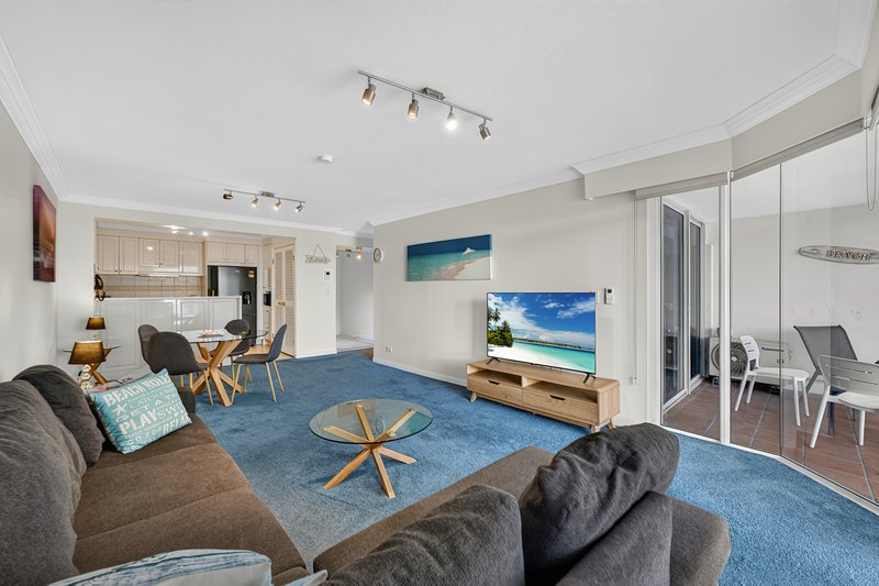 Photo - 1305/24-26 Queensland Avenue, Broadbeach QLD 4218 - Image 5