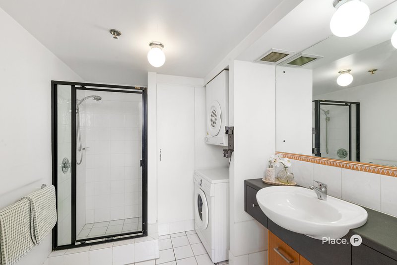 Photo - 130/53 Vernon Terrace, Teneriffe QLD 4005 - Image 9