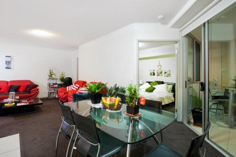 Photo - 1305/41 Blamey Street, Kelvin Grove QLD 4059 - Image 6