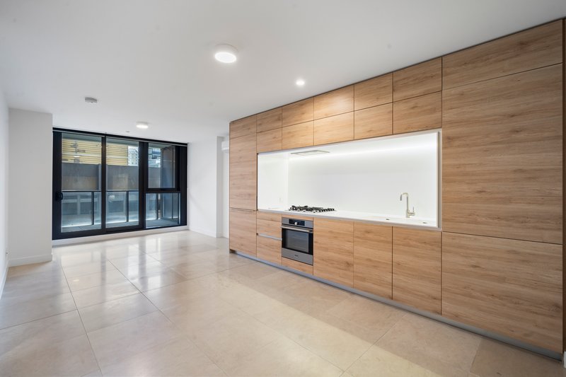 Photo - 1306/12 Queens Road, Melbourne VIC 3004 - Image 3