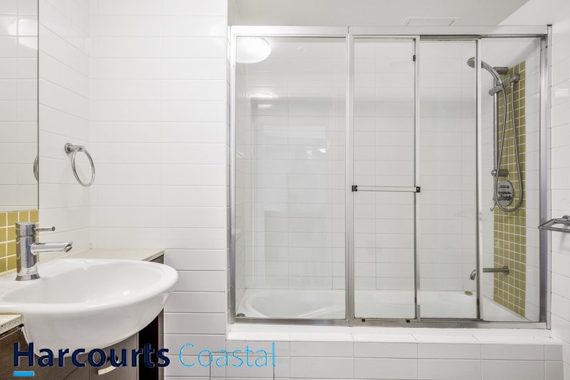 Photo - 1306/18 Fern Street, Surfers Paradise QLD 4217 - Image 7