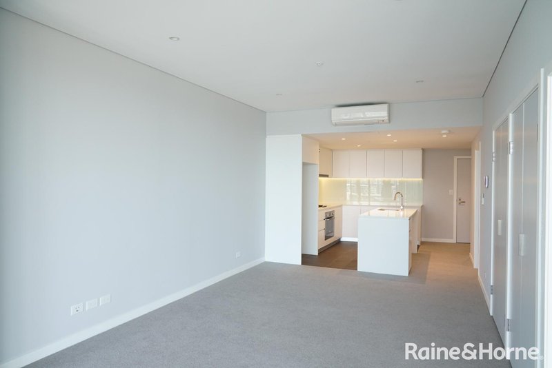 Photo - 1306/18 Footbridge Boulevard, Wentworth Point NSW 2127 - Image 7