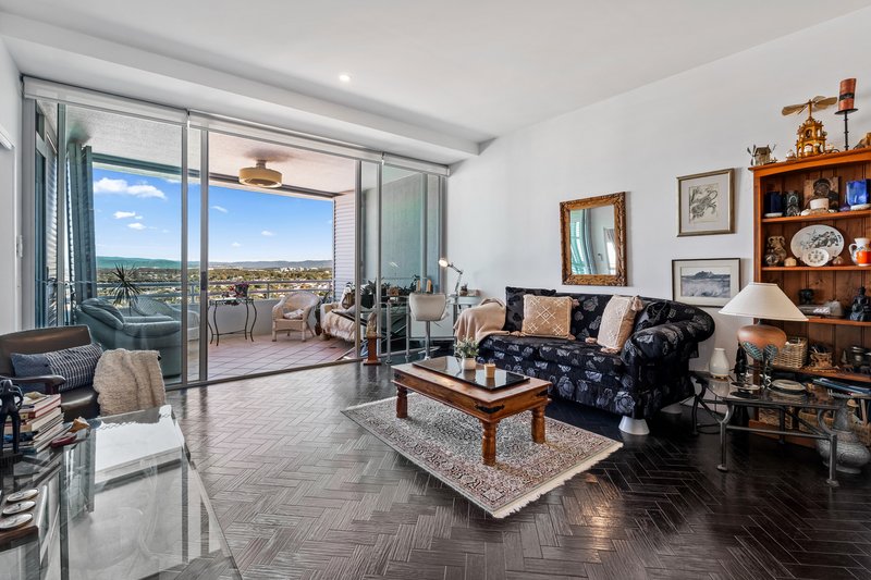 Photo - 1306/360 Marine Parade, Labrador QLD 4215 - Image 5