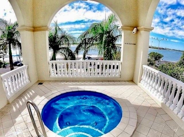Photo - 1306/360 Marine Parade, Labrador QLD 4215 - Image 19