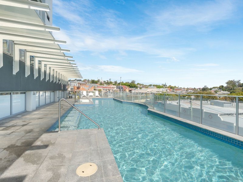 Photo - 1307/11 Ellenborough Street, Woodend QLD 4305 - Image 13