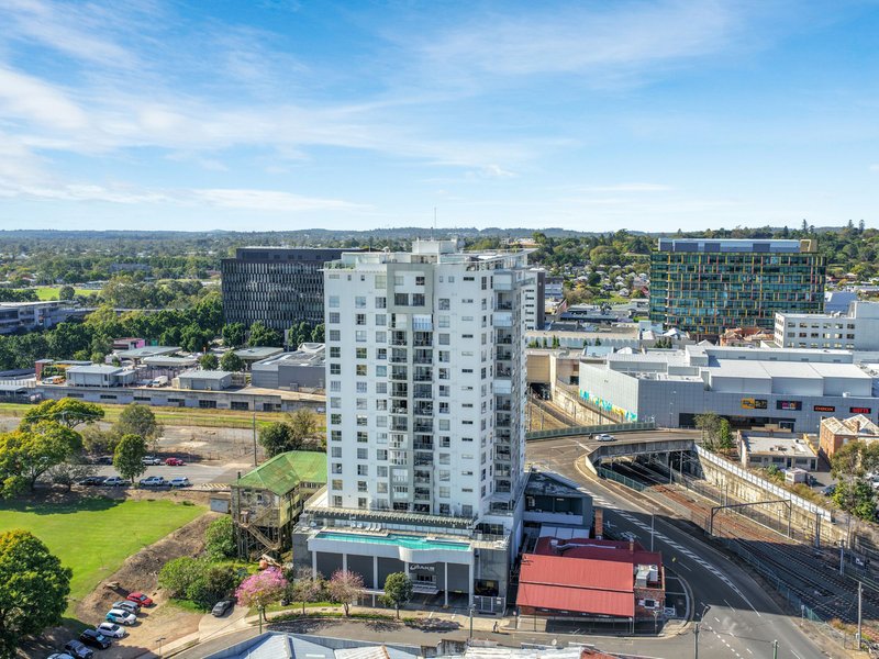 Photo - 1307/11 Ellenborough Street, Woodend QLD 4305 - Image 20