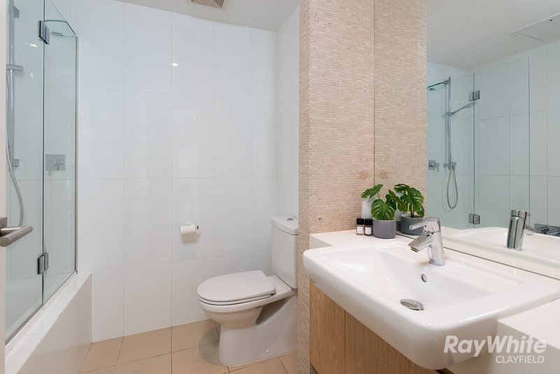 Photo - 1307/118 Parkside Crescent, Hamilton QLD 4007 - Image 13