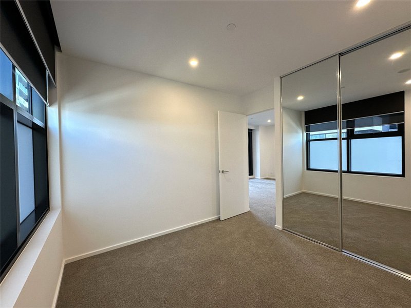 Photo - 1307/408 Spencer Street, West Melbourne VIC 3003 - Image 4