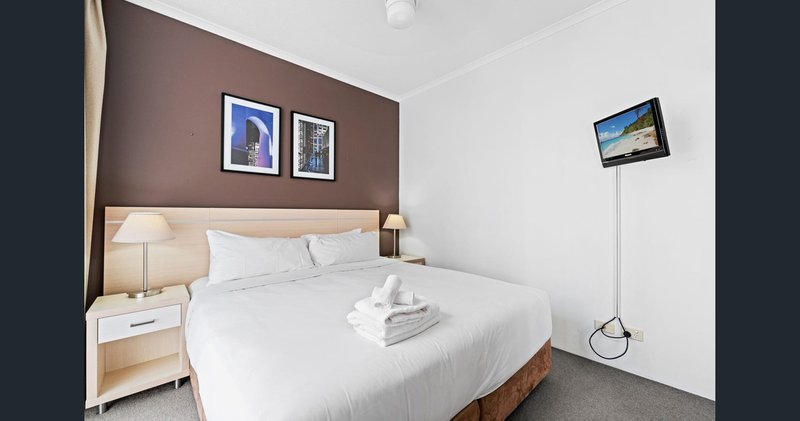 Photo - 1307/79 Albert Street, Brisbane City QLD 4000 - Image 8