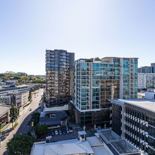 Photo - 1307/977 Ann Street, Fortitude Valley QLD 4006 - Image 9