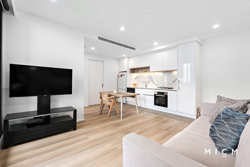 Photo - 1308/408 Spencer Street, West Melbourne VIC 3003 - Image 1