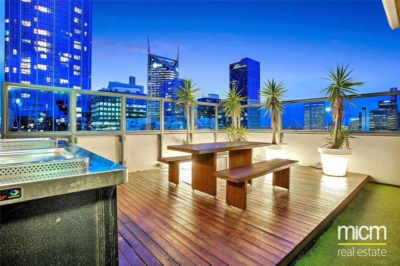 Photo - 1309/181 Abeckett Street, Melbourne VIC 3000 - Image 6