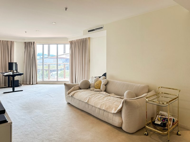 Photo - 1309/28 Harbour Street, Sydney NSW 2000 - Image 2