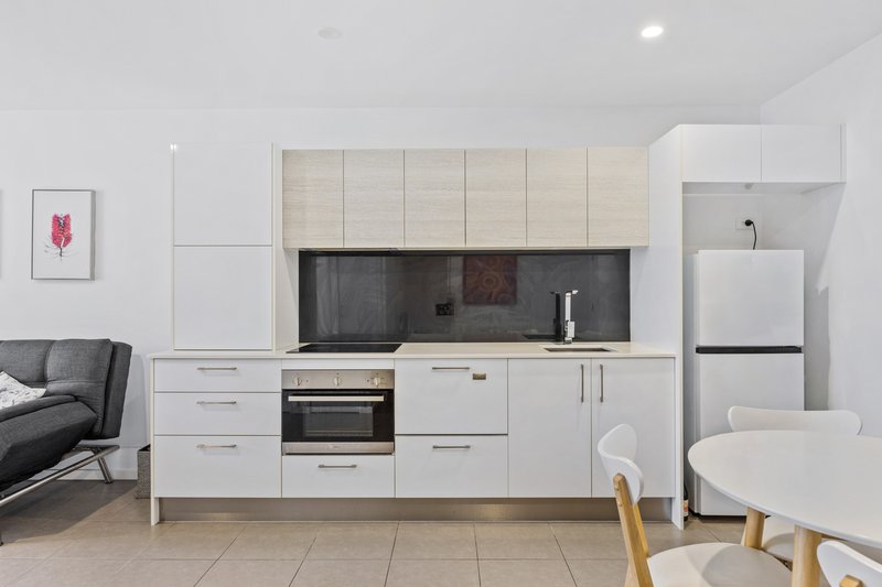 Photo - 1309/6-8 Waterford Court, Bundall QLD 4217 - Image 3