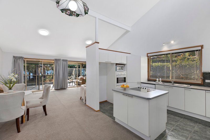 Photo - 1/309a Avoca Drive, Green Point NSW 2251 - Image 5