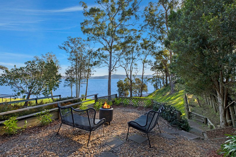 Photo - 1/309a Avoca Drive, Green Point NSW 2251 - Image 9