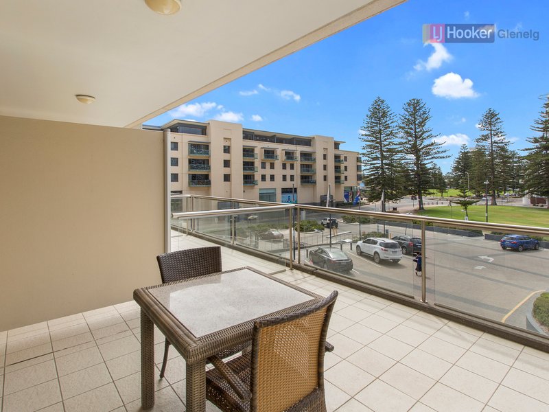 Photo - 131-16 Holdfast Promenade, Glenelg SA 5045 - Image 2