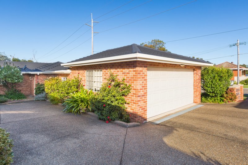 Photo - 1/31-33 Jacaranda Road, Caringbah NSW 2229 - Image 2