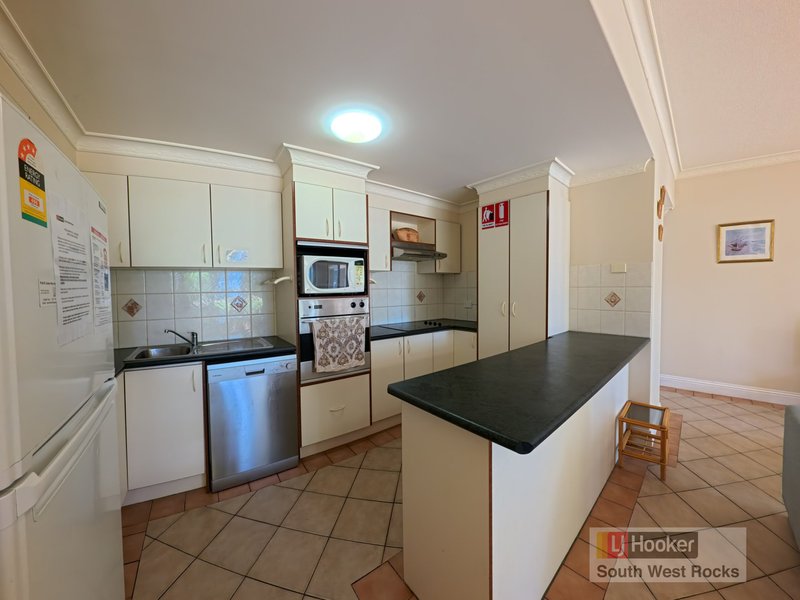 Photo - 1/31-33 Livingstone Street, South West Rocks NSW 2431 - Image 4