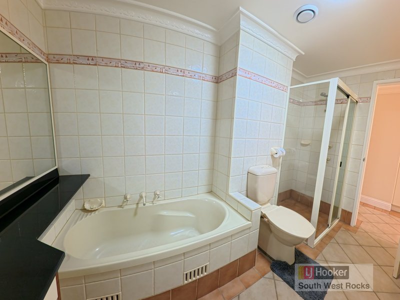 Photo - 1/31-33 Livingstone Street, South West Rocks NSW 2431 - Image 17