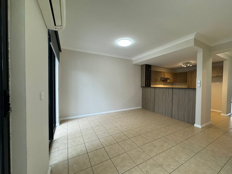 Photo - 13/1-5 Chiltern Road, Guildford NSW 2161 - Image 2