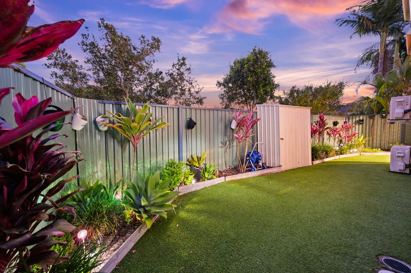 Photo - 13/1 Archipelago Street, Pacific Pines QLD 4211 - Image 8