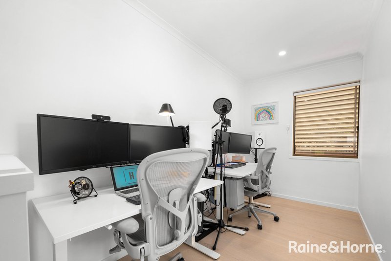 Photo - 1/31 Armadale Street, St Lucia QLD 4067 - Image 9